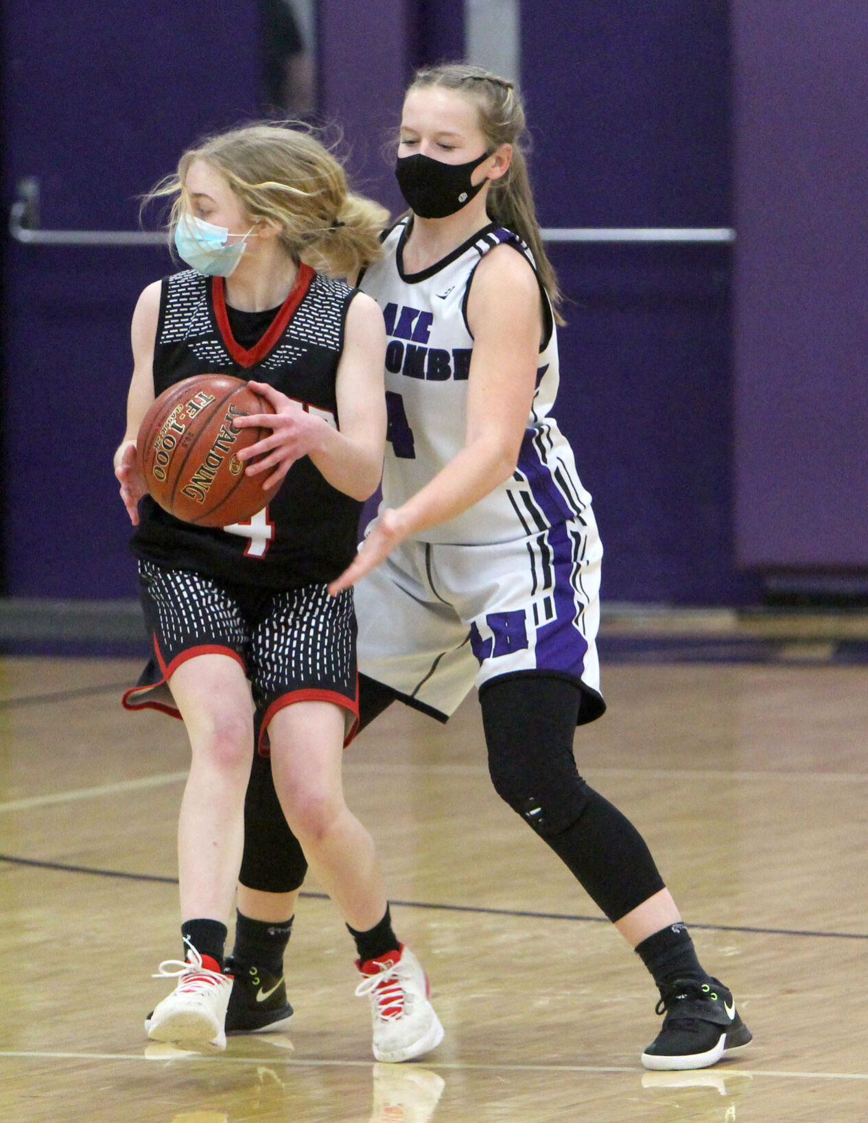 Winter at Lake Holcombe girls basketball 1-5-21